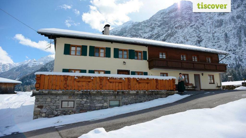 Gastehaus Wolf Hotel Bach  Bagian luar foto